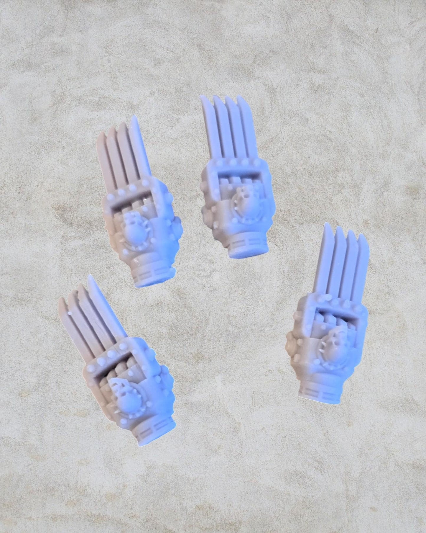 Thunder warrior Mellie weapons ( Hands attached).