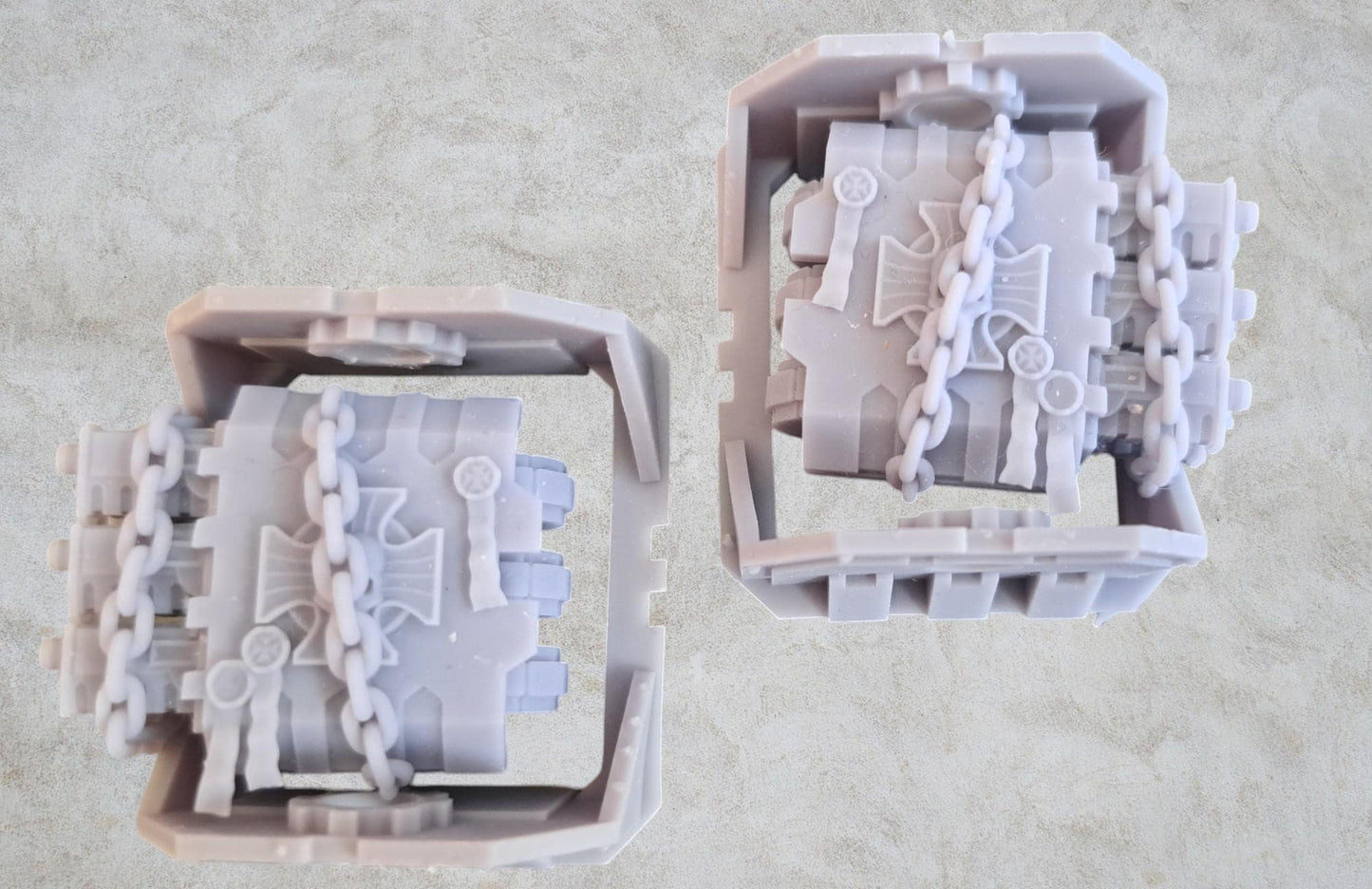 landraider Bolter Sponsons (pilgrims )