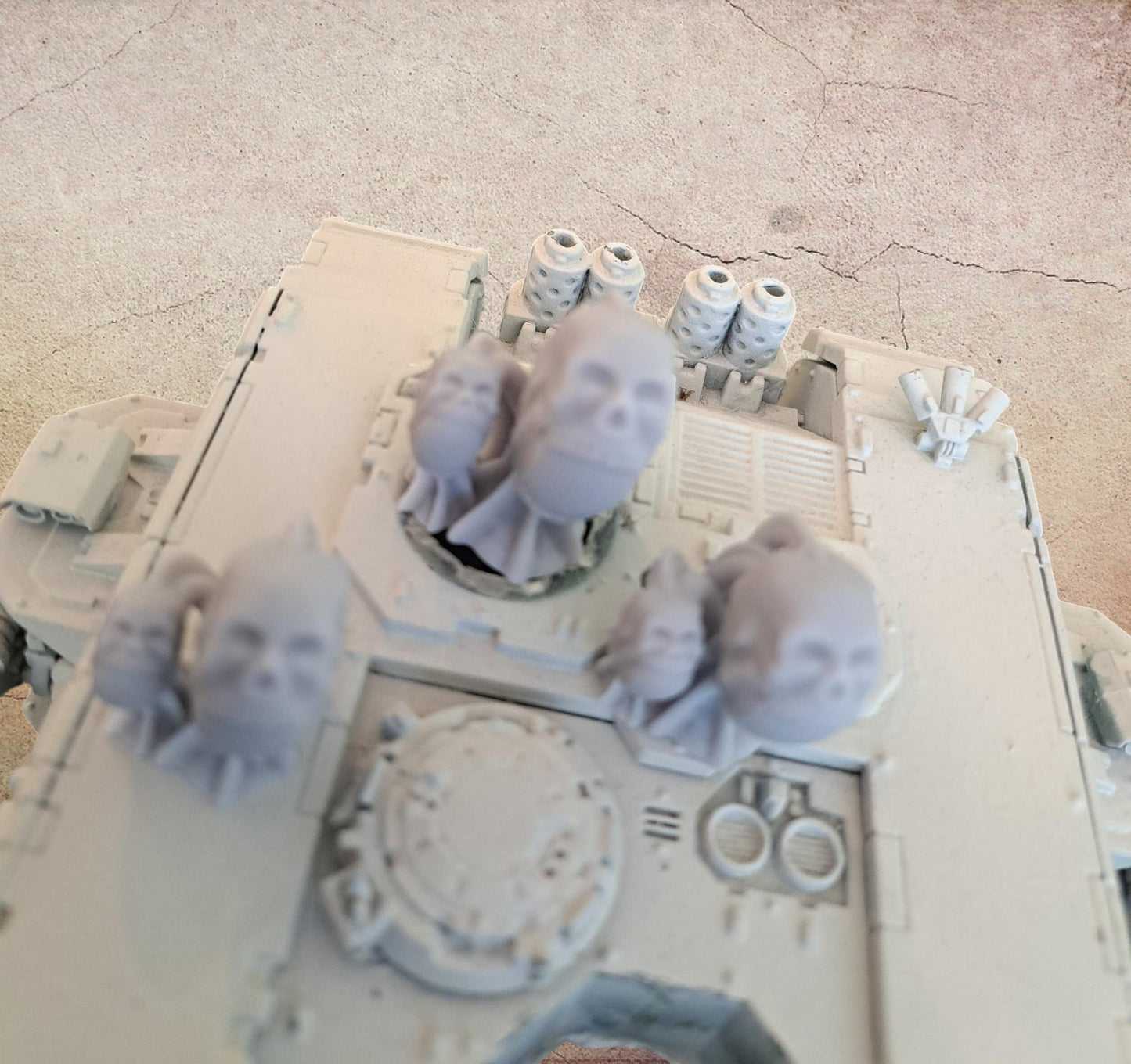 Noise marine tank weapons.