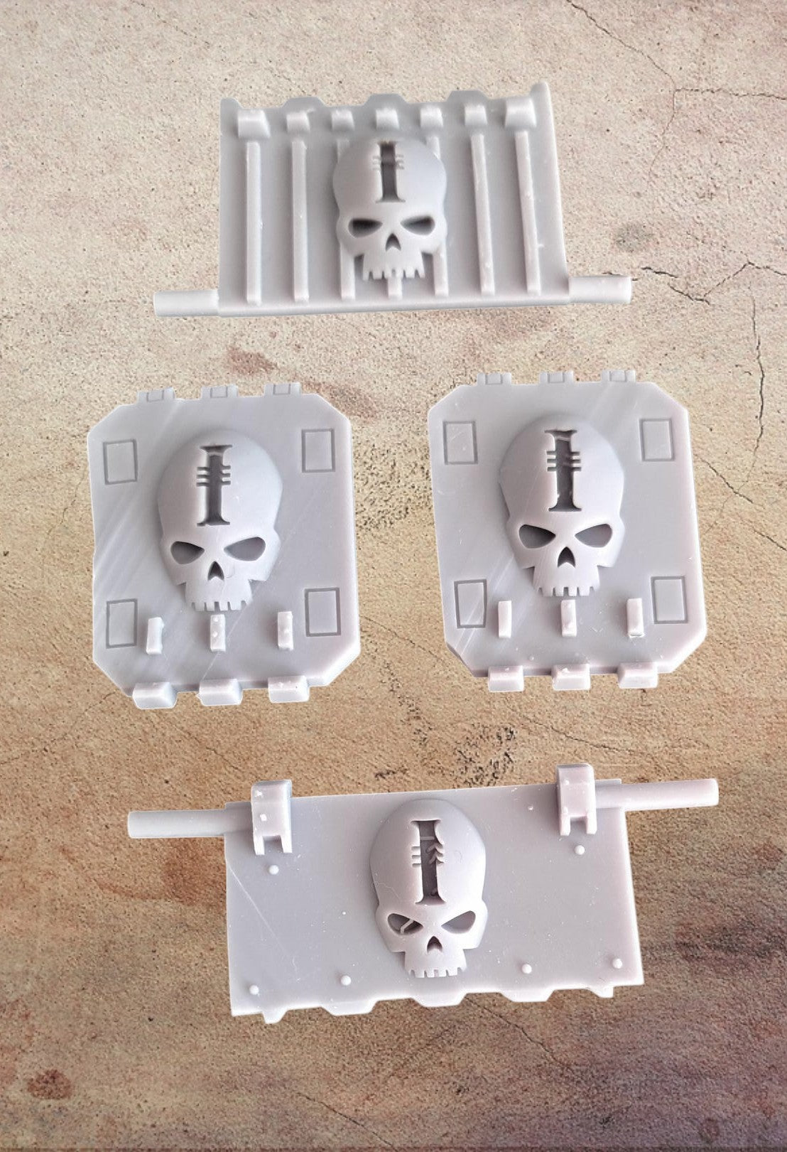 Hunter doors (2 types available).