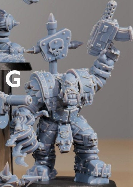 Orkaz Skull crushers by Stationforge