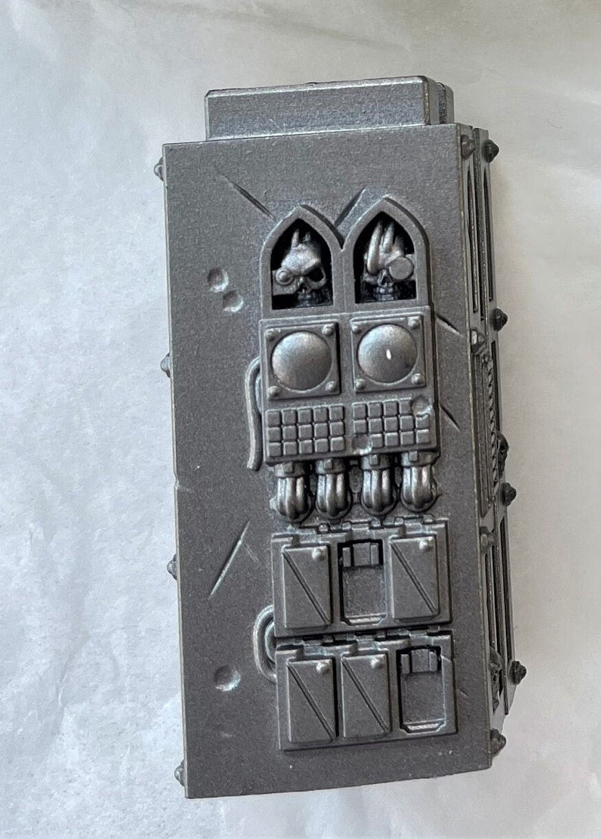 Crashed Spaceship pillars and scenery for wargaming