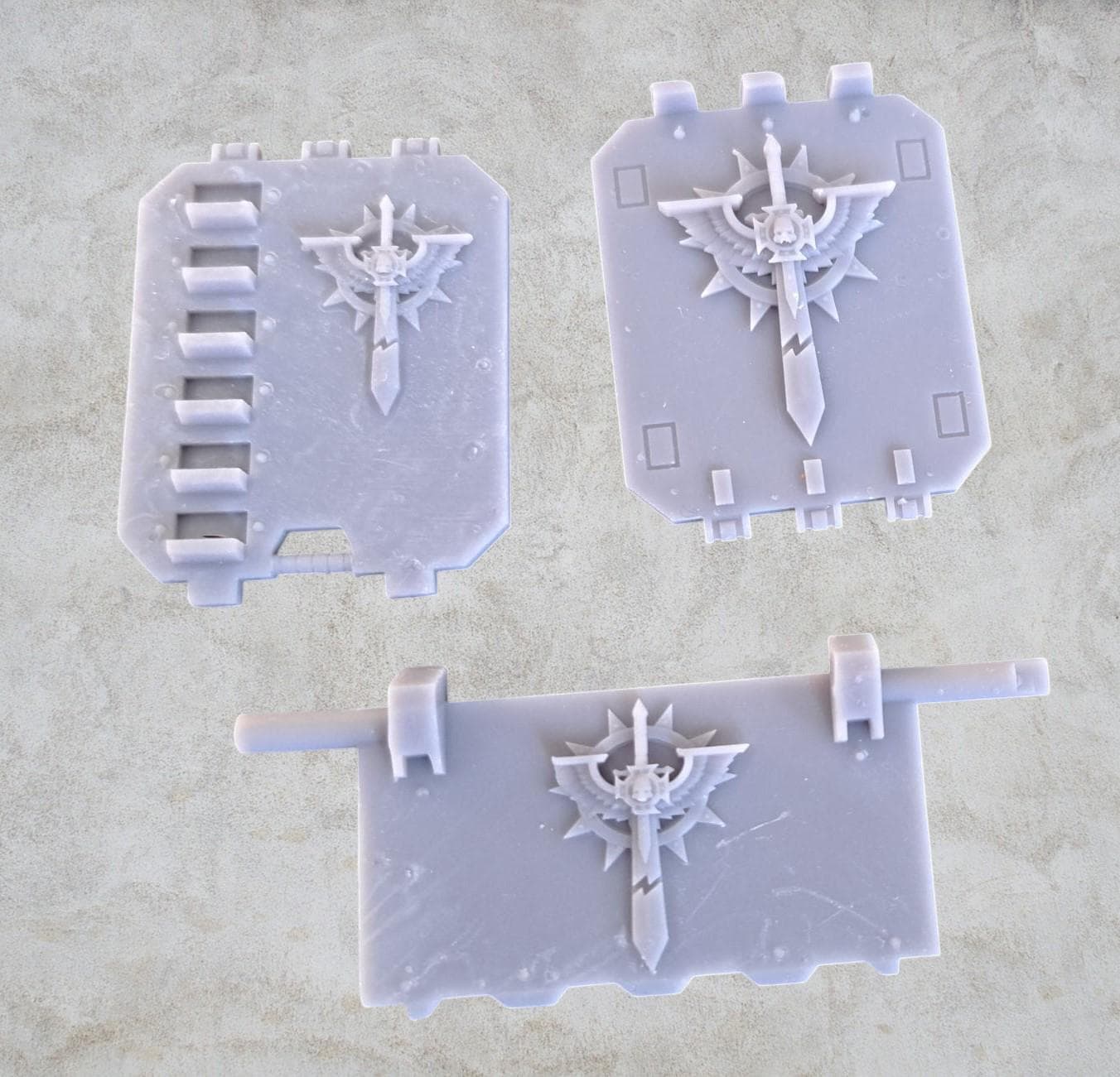 land raider doors/ramp for broken knights number 2 . (2 Models available ).