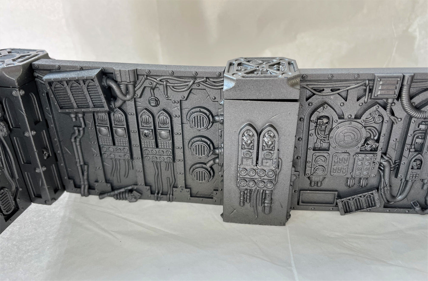 Crashed Spaceship walls and pillars scenery for wargaming