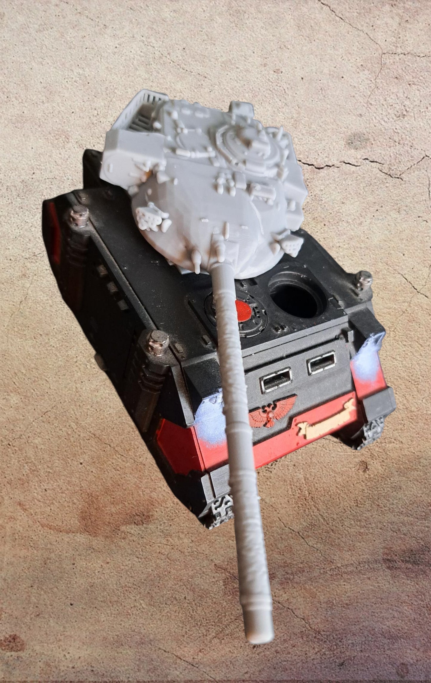Chieftain,(predator turret).